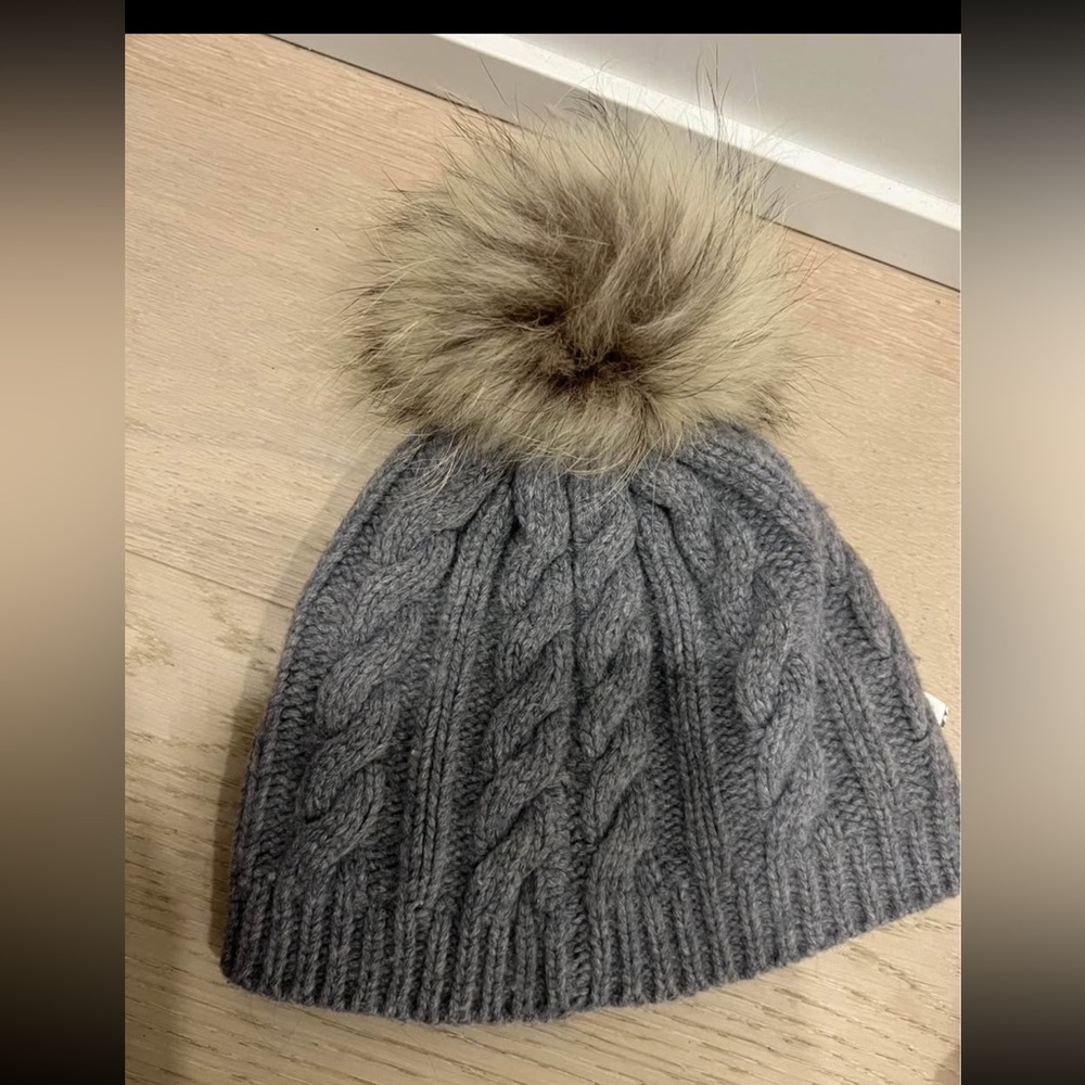 Gray Cable Knit Beanie with real  Fur Pom